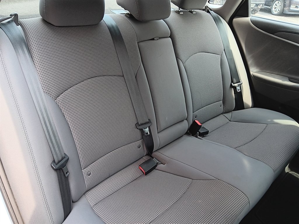 2011 Hyundai Sonata - $9,995
