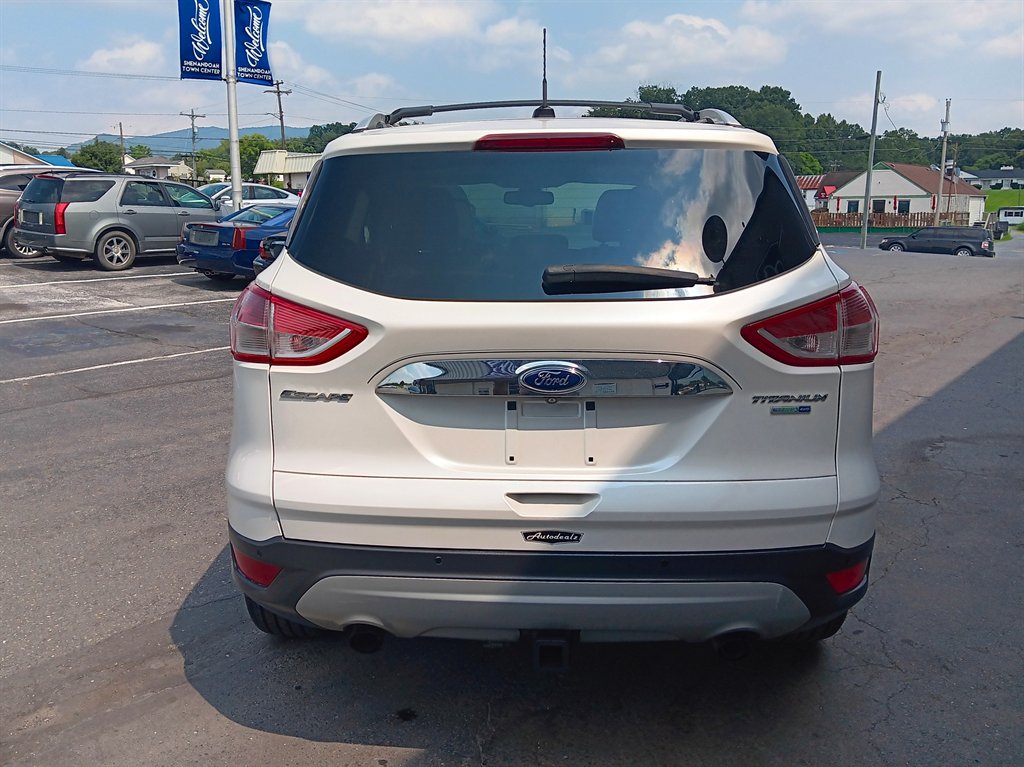 2014 Ford Escape - $10,995