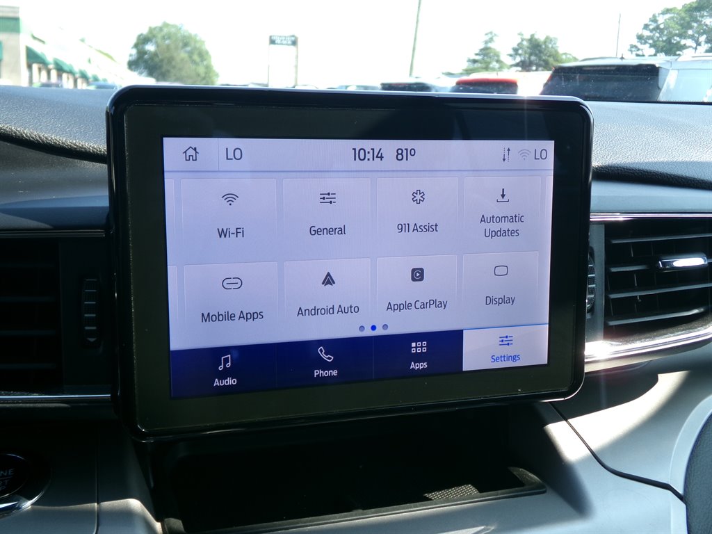 2023 Ford Explorer XLT photo