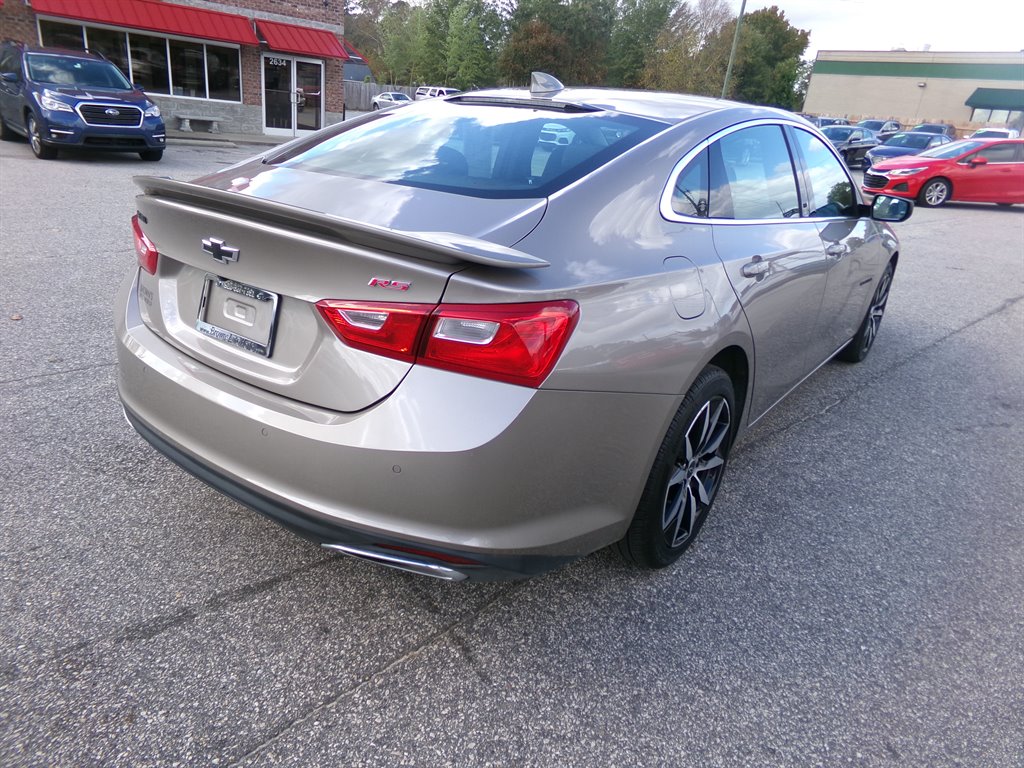 2024 Chevrolet Malibu RS photo
