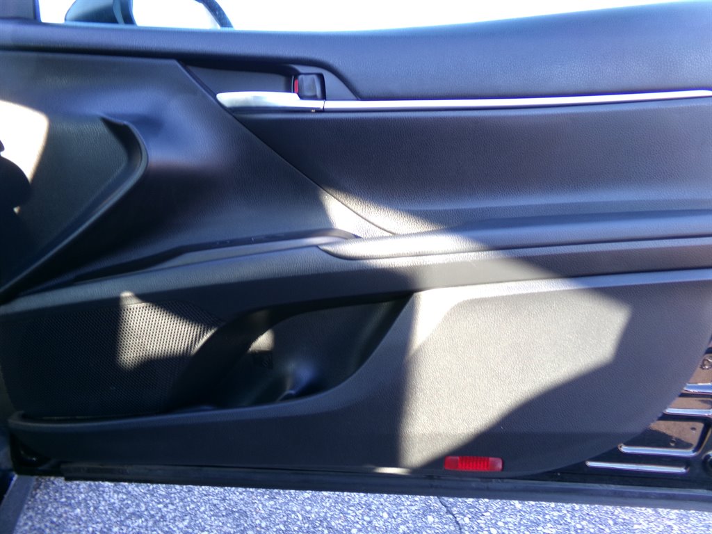 2023 Toyota Camry LE photo