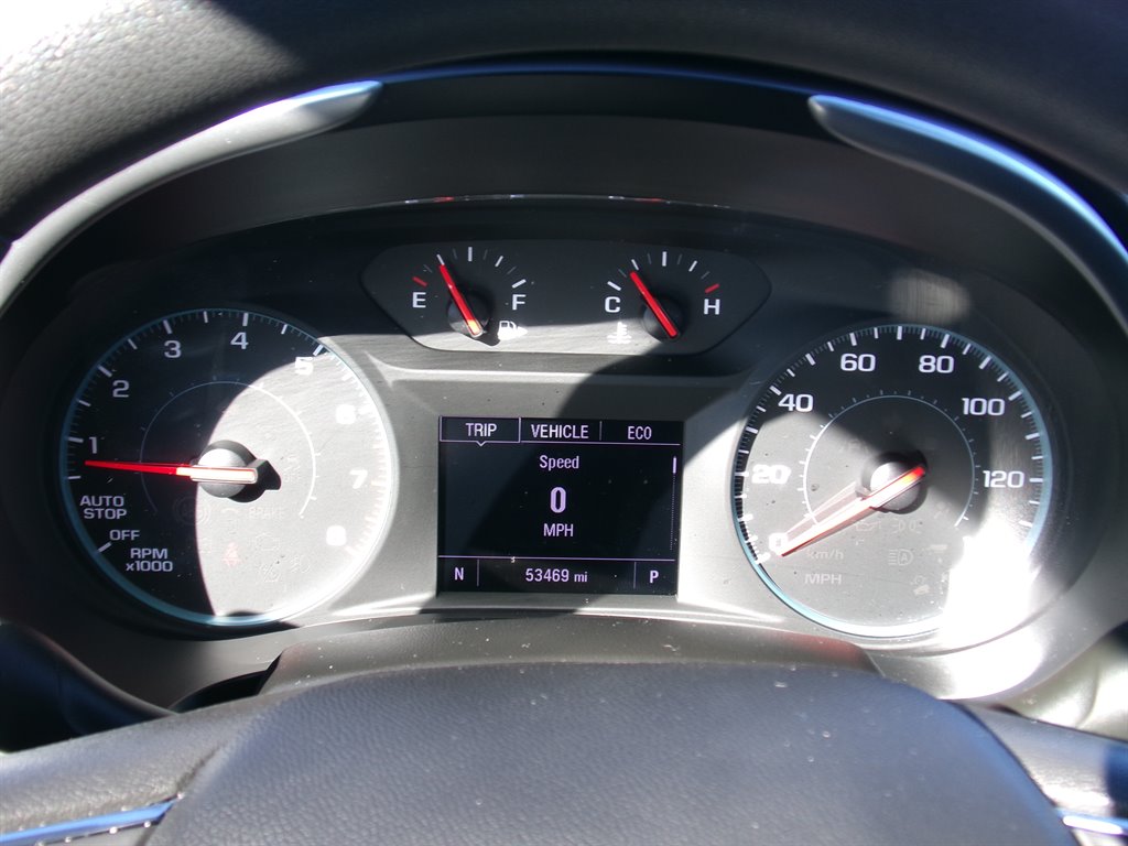2023 Chevrolet Malibu 1LT photo