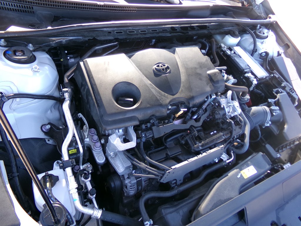 2023 Toyota Camry SE photo