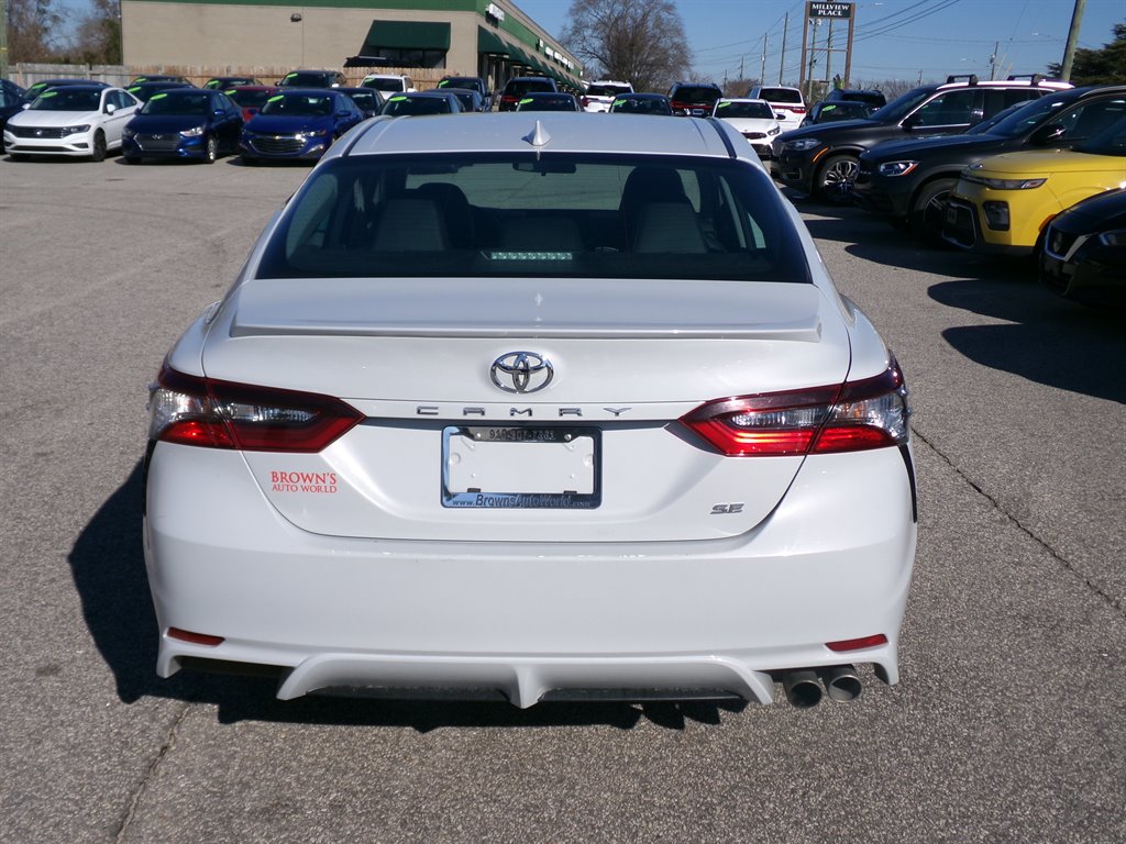 2023 Toyota Camry SE photo