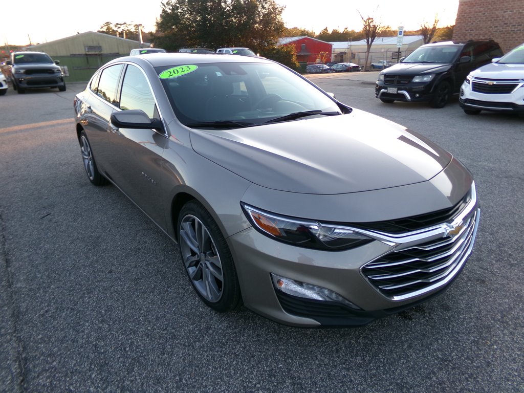 2023 Chevrolet Malibu 1LT photo