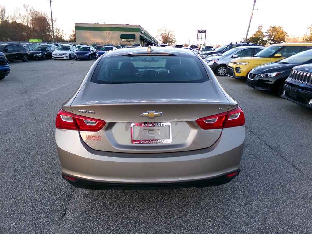 2023 Chevrolet Malibu 1LT photo