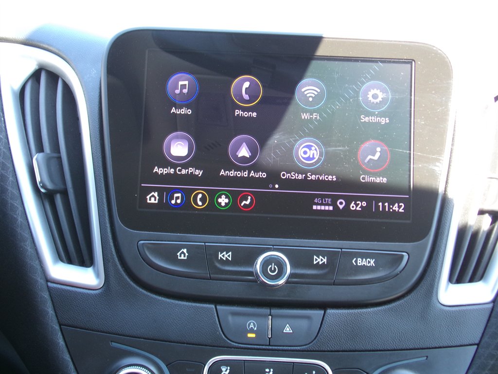 2023 Chevrolet Malibu 1LT photo