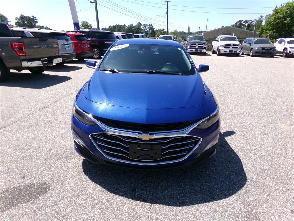 2023 Chevrolet Malibu 1LT photo