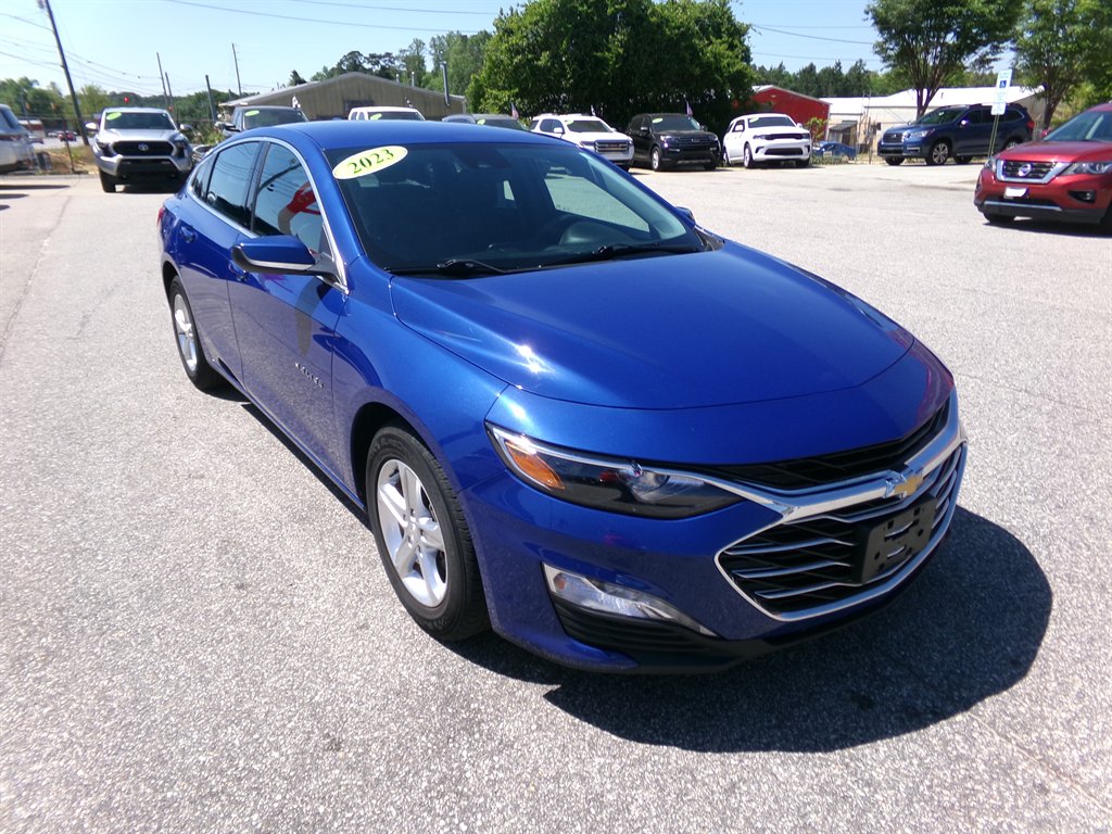 2023 Chevrolet Malibu 1LT photo