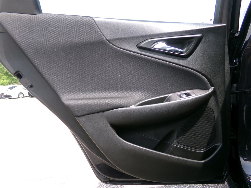 2023 Chevrolet Malibu 1LT photo