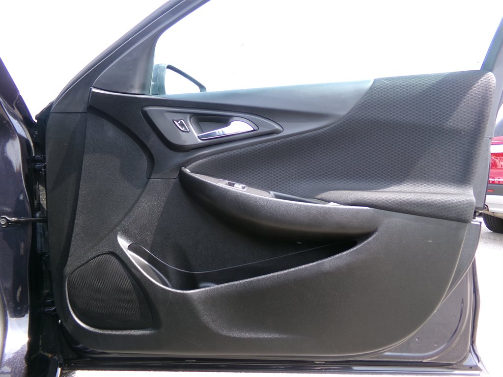 2023 Chevrolet Malibu 1LT photo