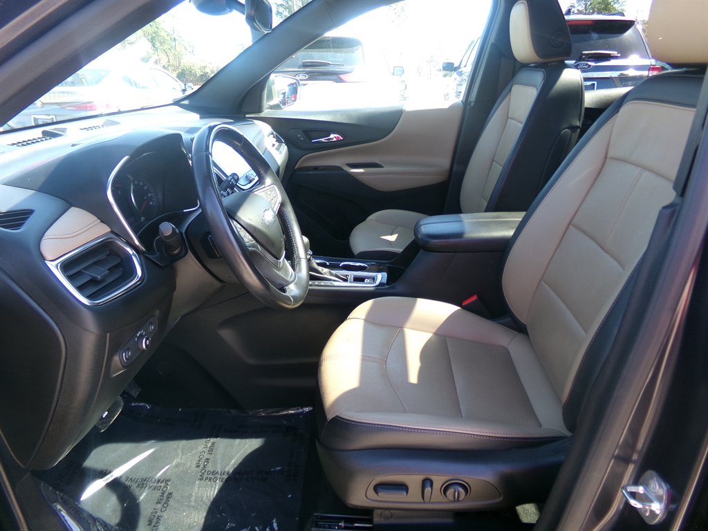 2022 Chevrolet Equinox - $21,988