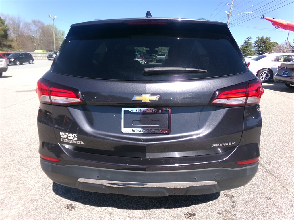 2022 Chevrolet Equinox - $21,988
