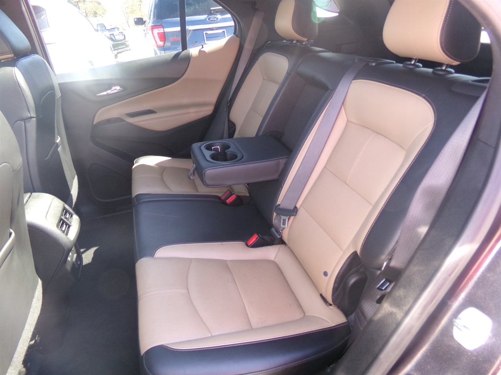 2022 Chevrolet Equinox - $21,988
