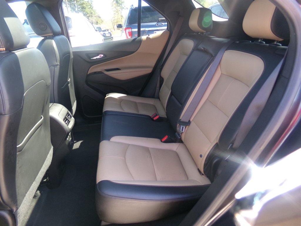2022 Chevrolet Equinox - $21,988