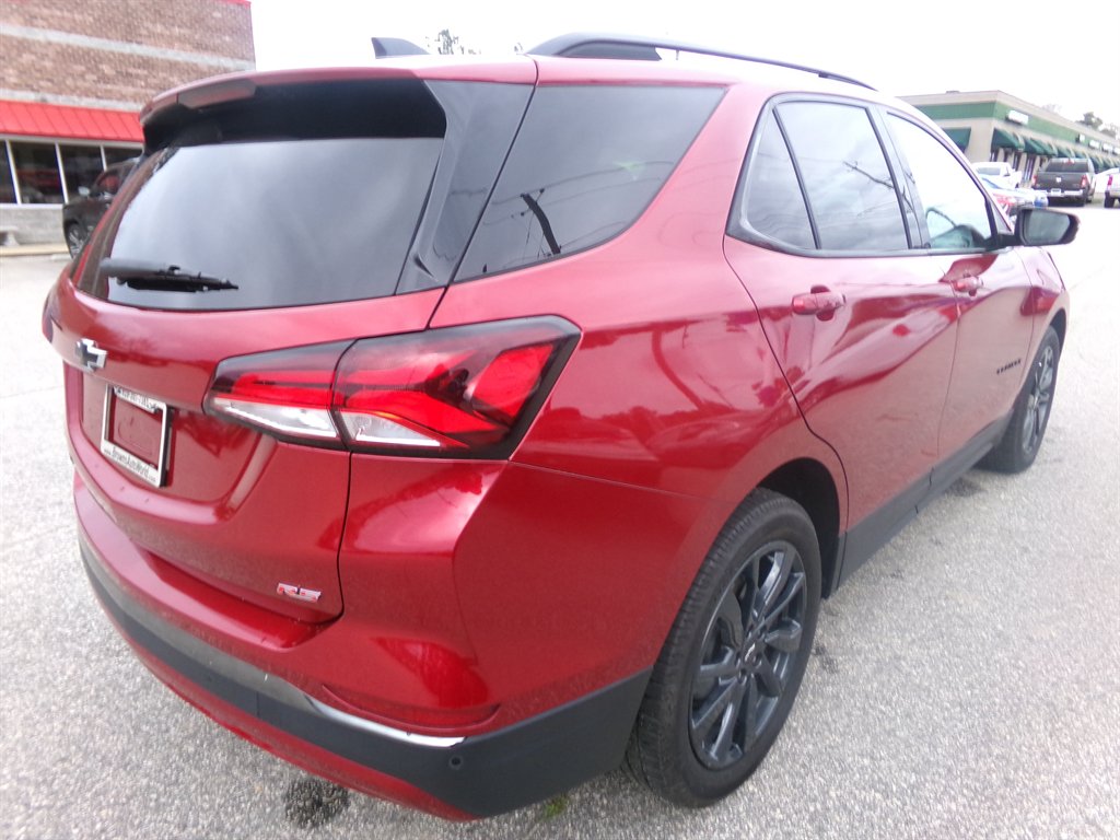 2022 Chevrolet Equinox - $24,988