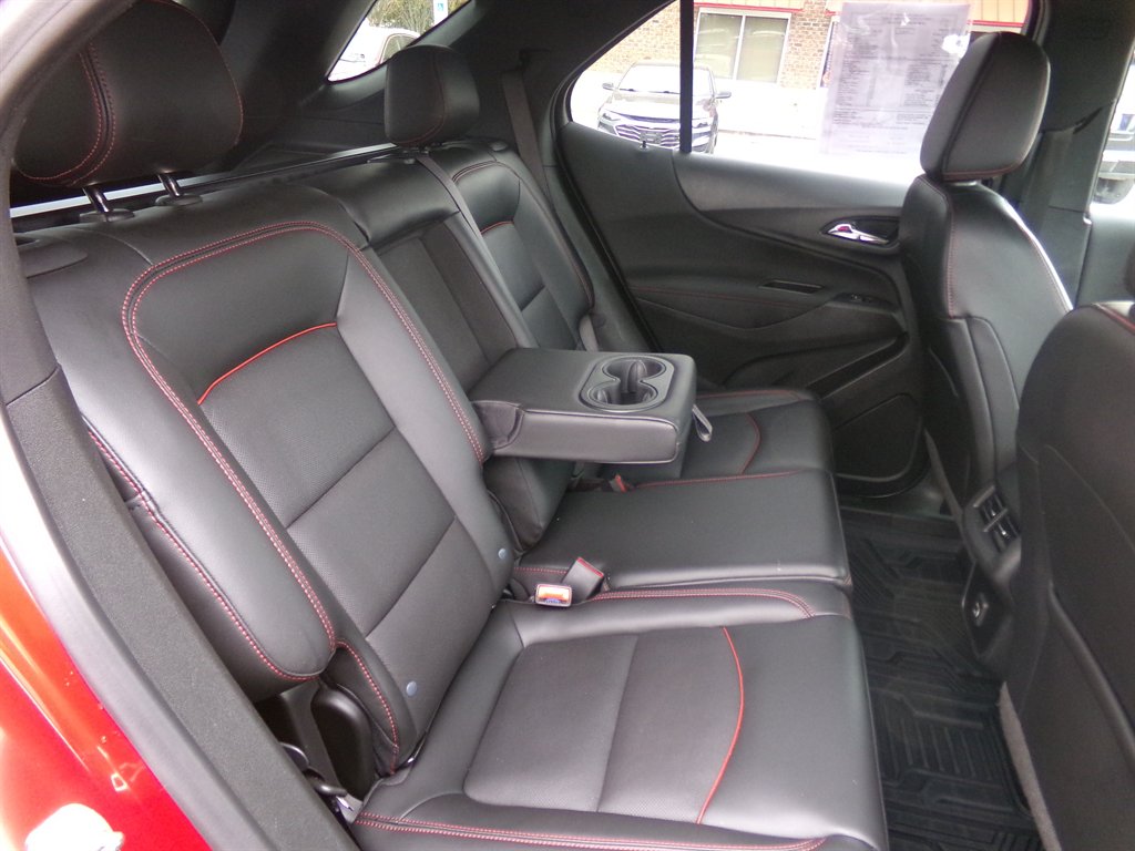 2022 Chevrolet Equinox - $24,988