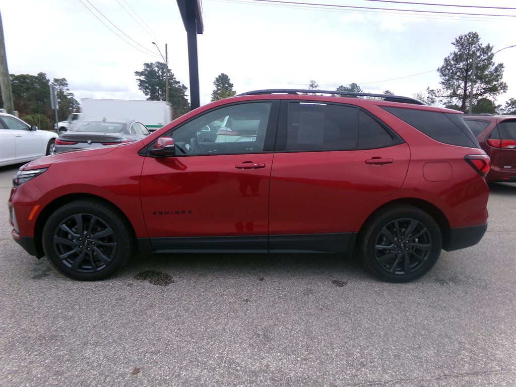 2022 Chevrolet Equinox - $24,988