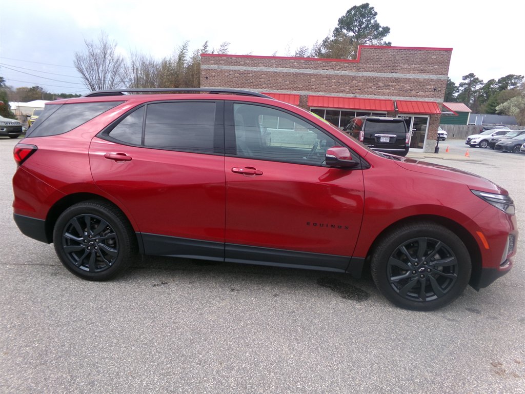 2022 Chevrolet Equinox - $24,988