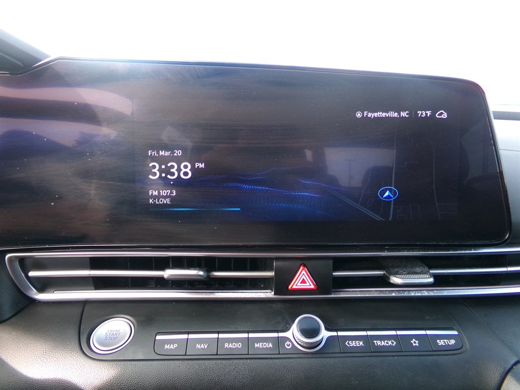 2025 Hyundai Elantra - $27,584