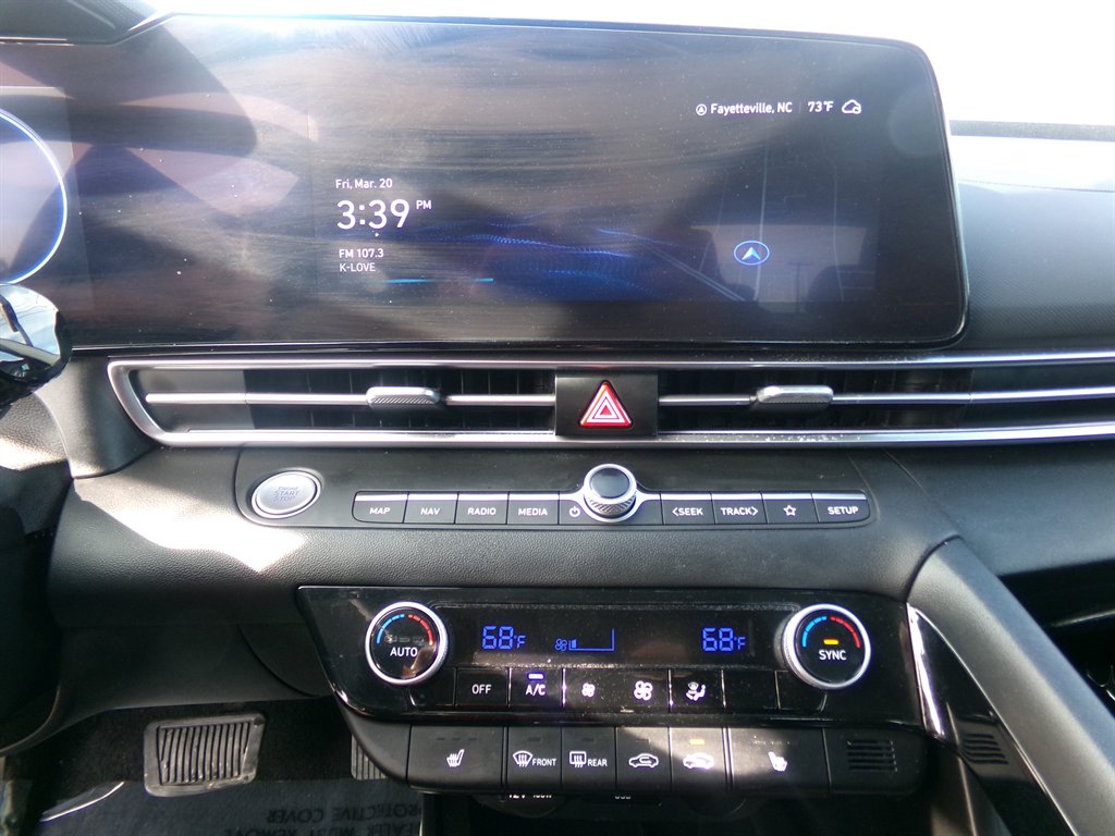 2025 Hyundai Elantra - $27,584
