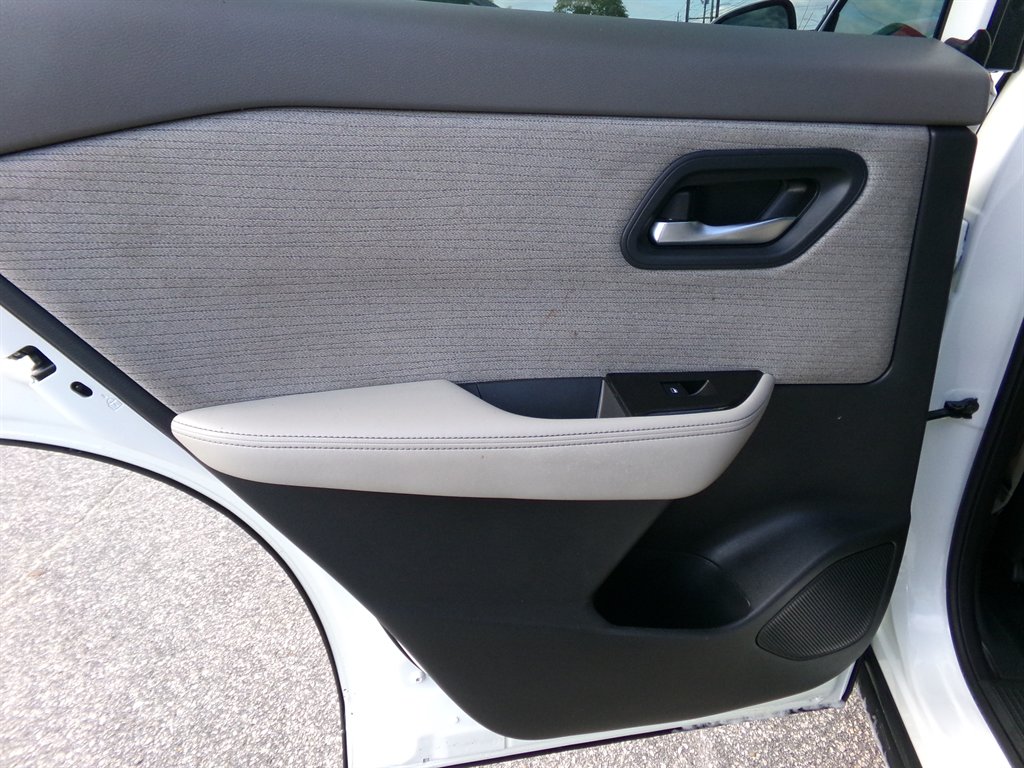 2023 Nissan Rogue - $22,874