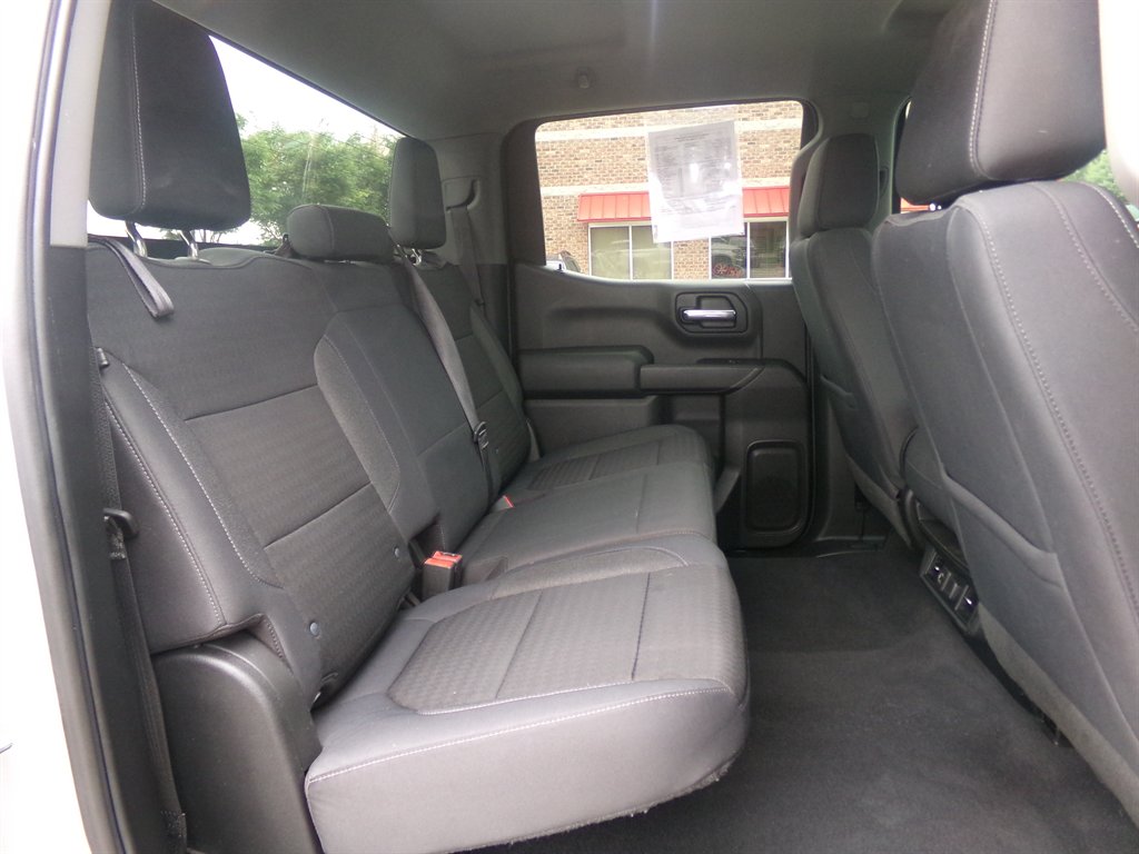 2019 Chevrolet Silverado - $30,988