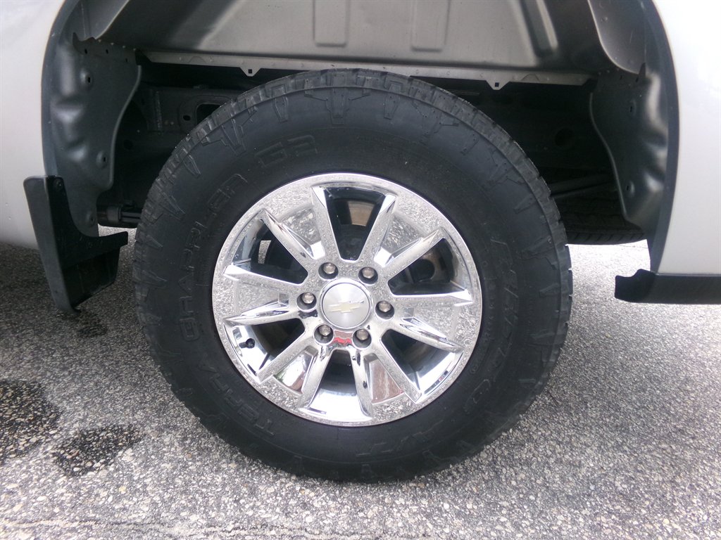 2019 Chevrolet Silverado - $30,988