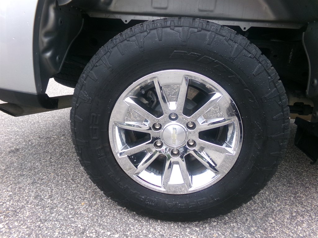 2019 Chevrolet Silverado - $30,988