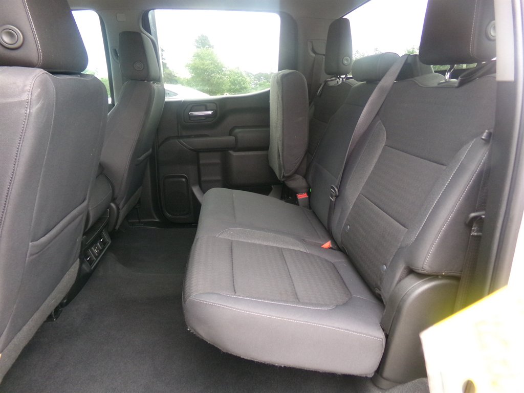 2019 Chevrolet Silverado - $30,988