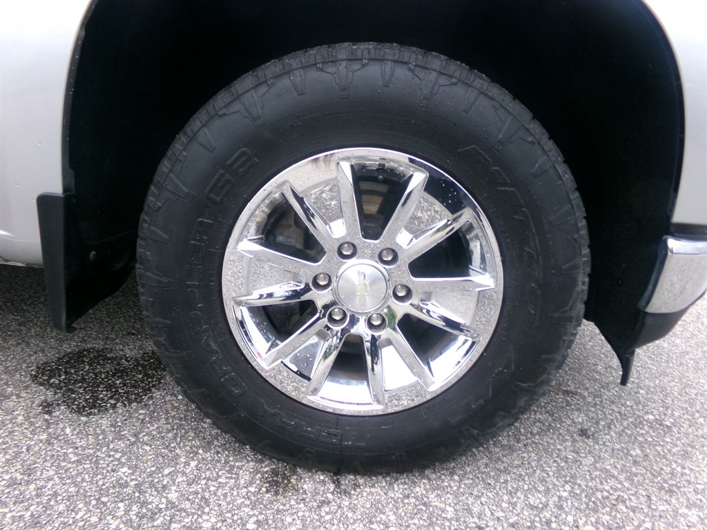 2019 Chevrolet Silverado - $30,988