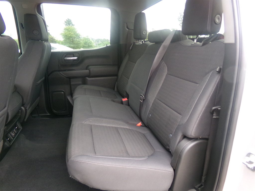 2019 Chevrolet Silverado - $30,988