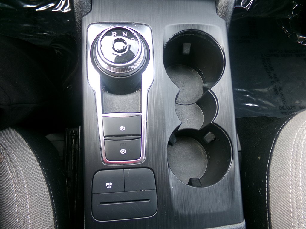 2022 Ford Escape - $19,932