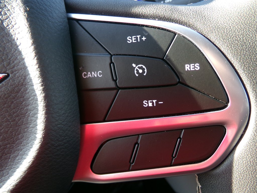 2022 Chrysler Voyager - $22,964