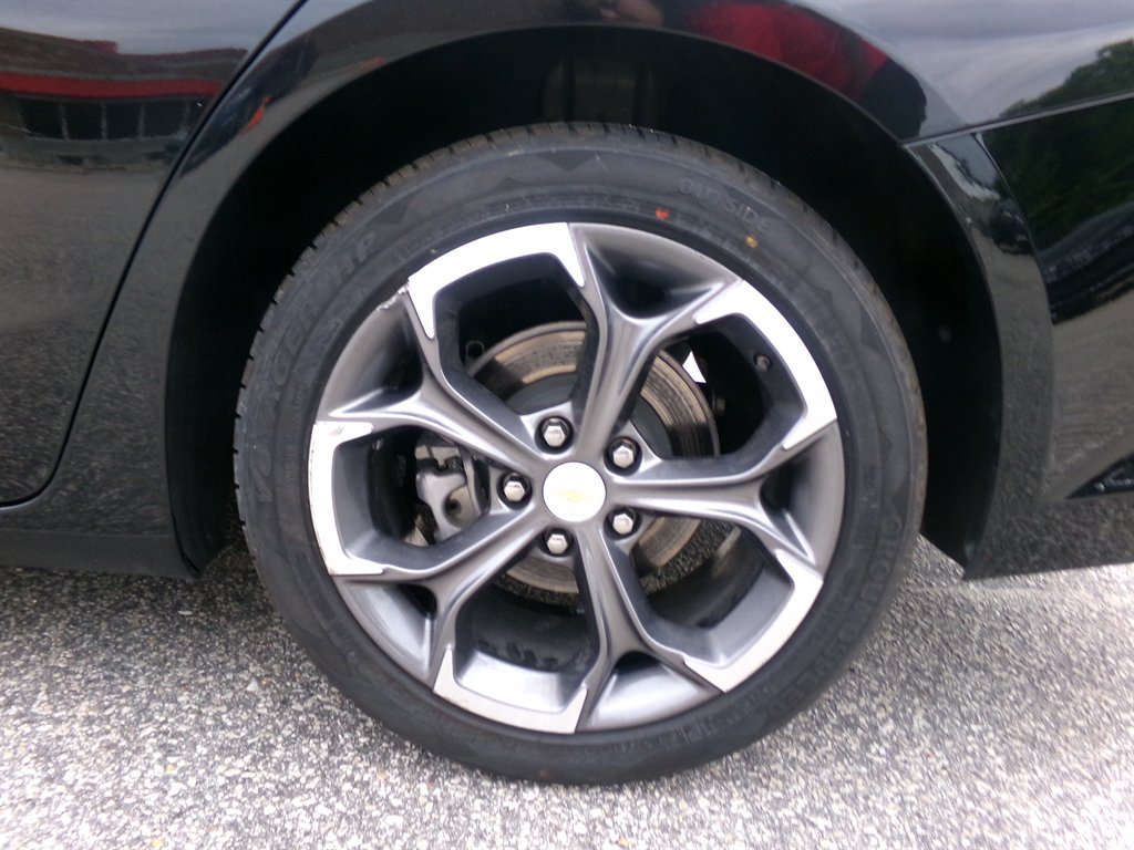 2024 Chevrolet Malibu - $24,988