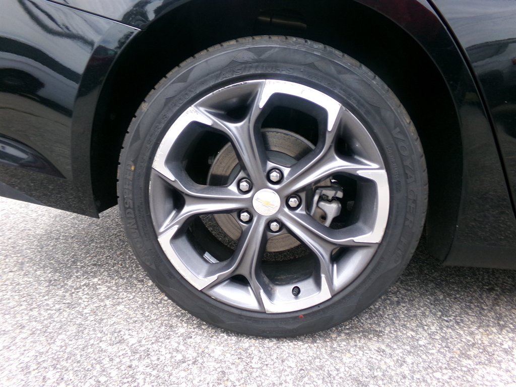 2024 Chevrolet Malibu - $24,988