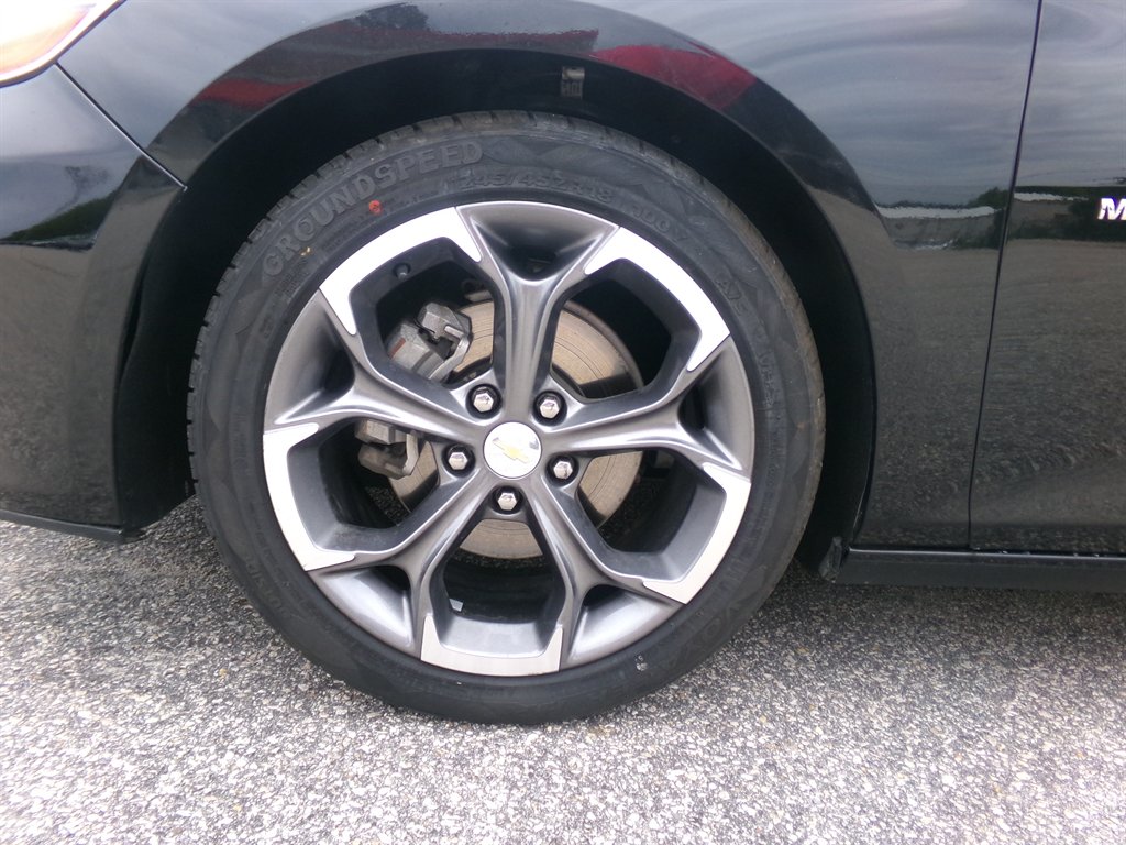 2024 Chevrolet Malibu - $24,988