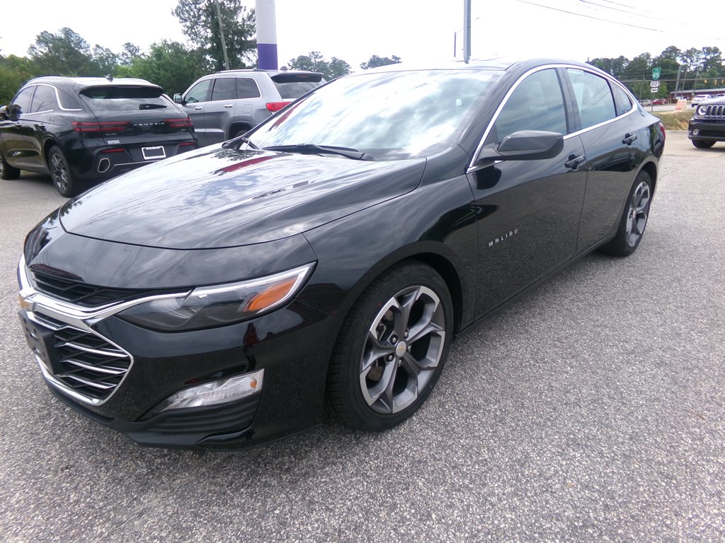 2024 Chevrolet Malibu - $24,988