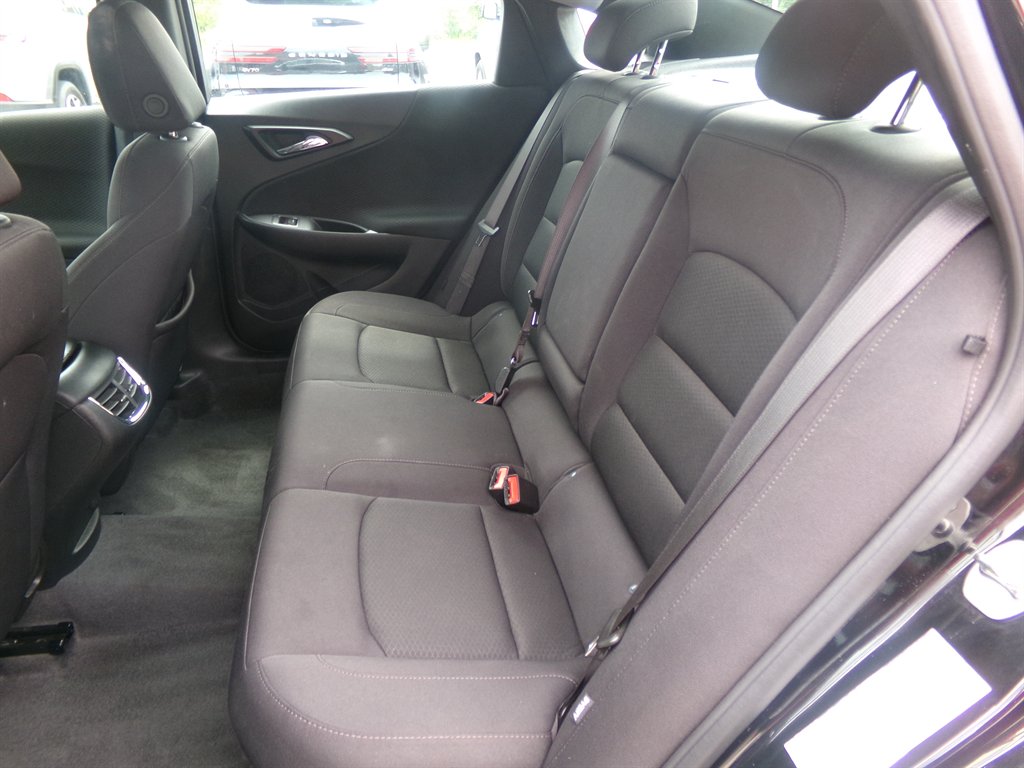 2024 Chevrolet Malibu - $24,988