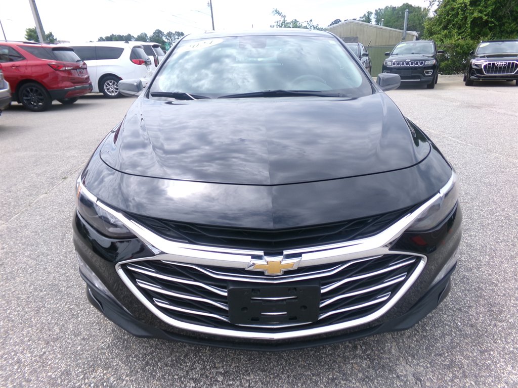 2024 Chevrolet Malibu - $24,988