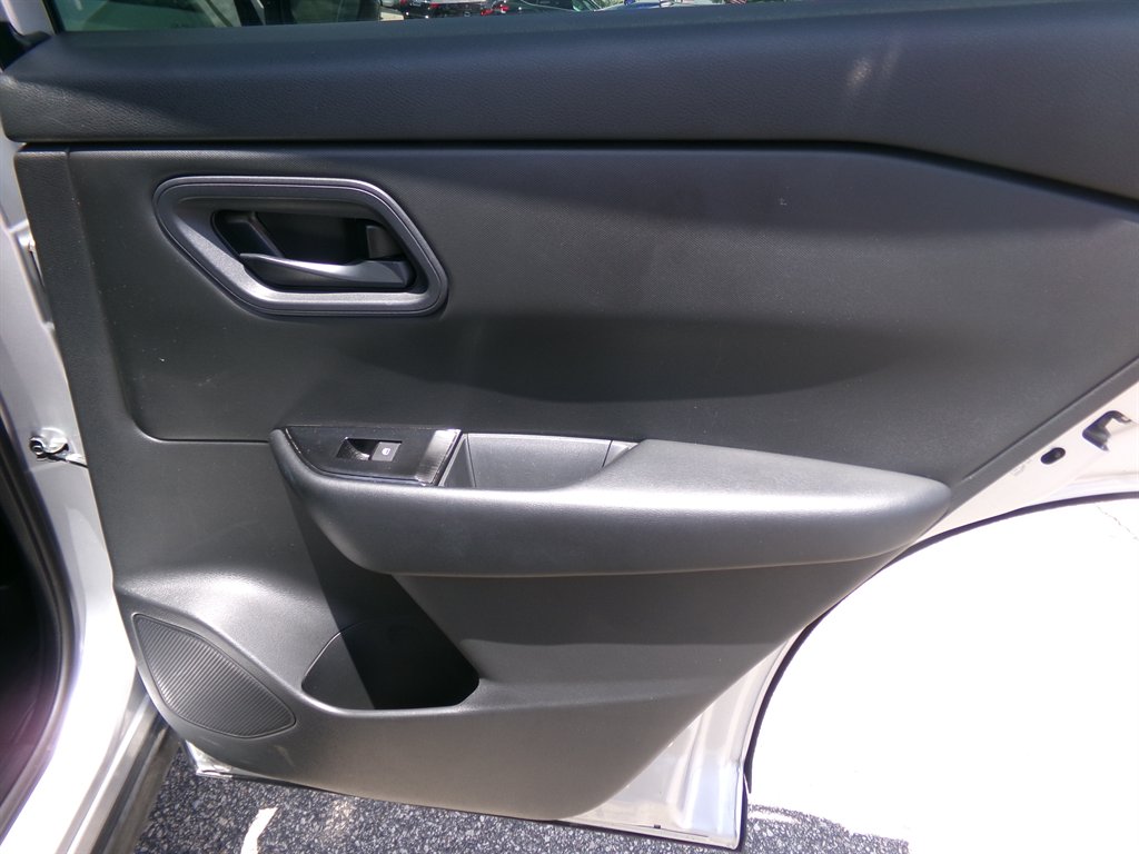 2024 Nissan Rogue - $21,288