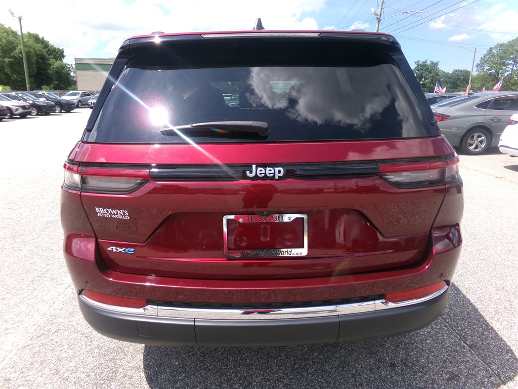 2024 Jeep Cherokee - $32,954