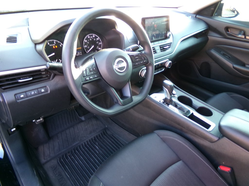 2025 Nissan Altima - $23,954