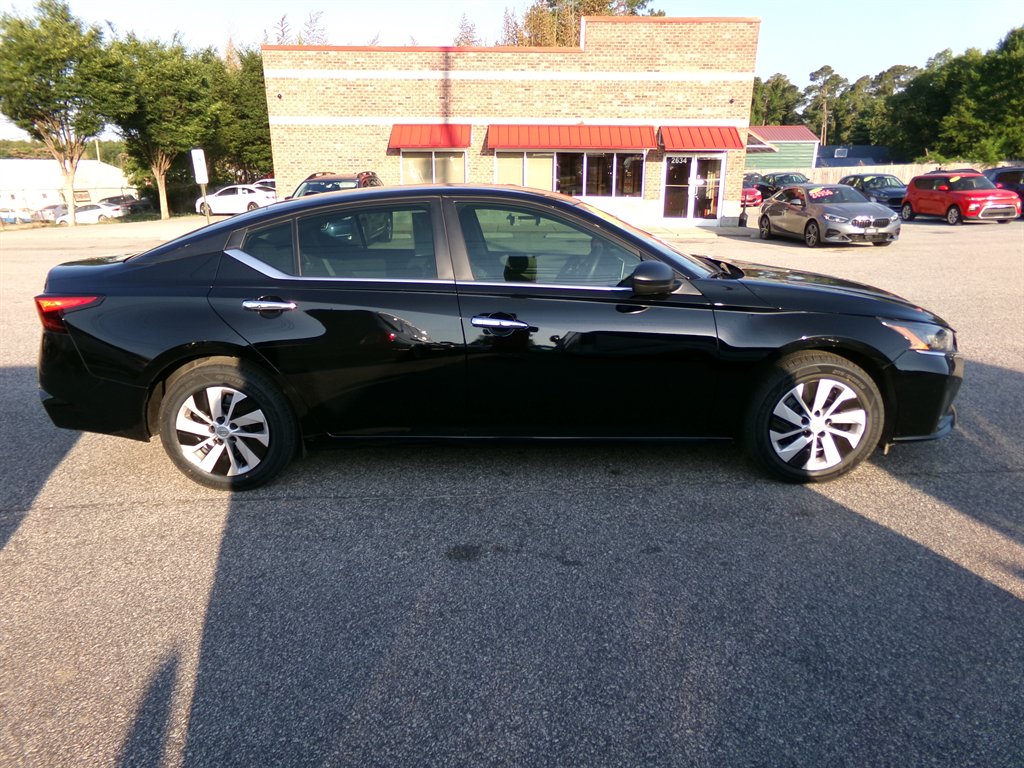 2025 Nissan Altima - $23,954