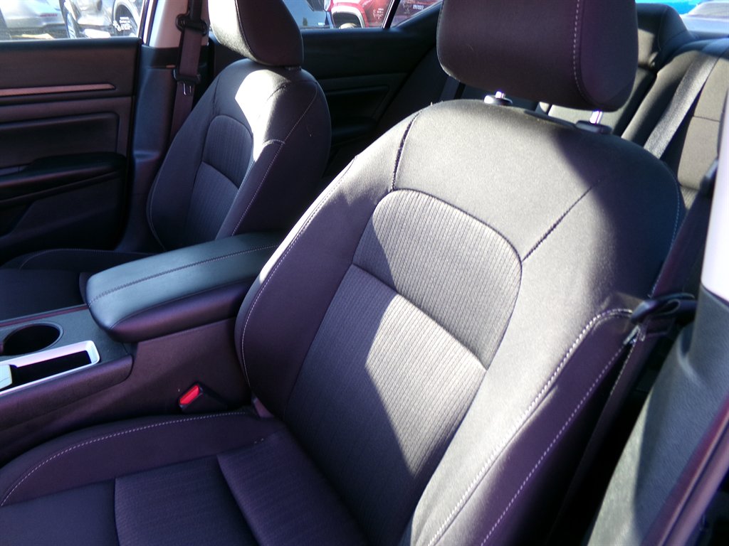 2025 Nissan Altima - $23,954