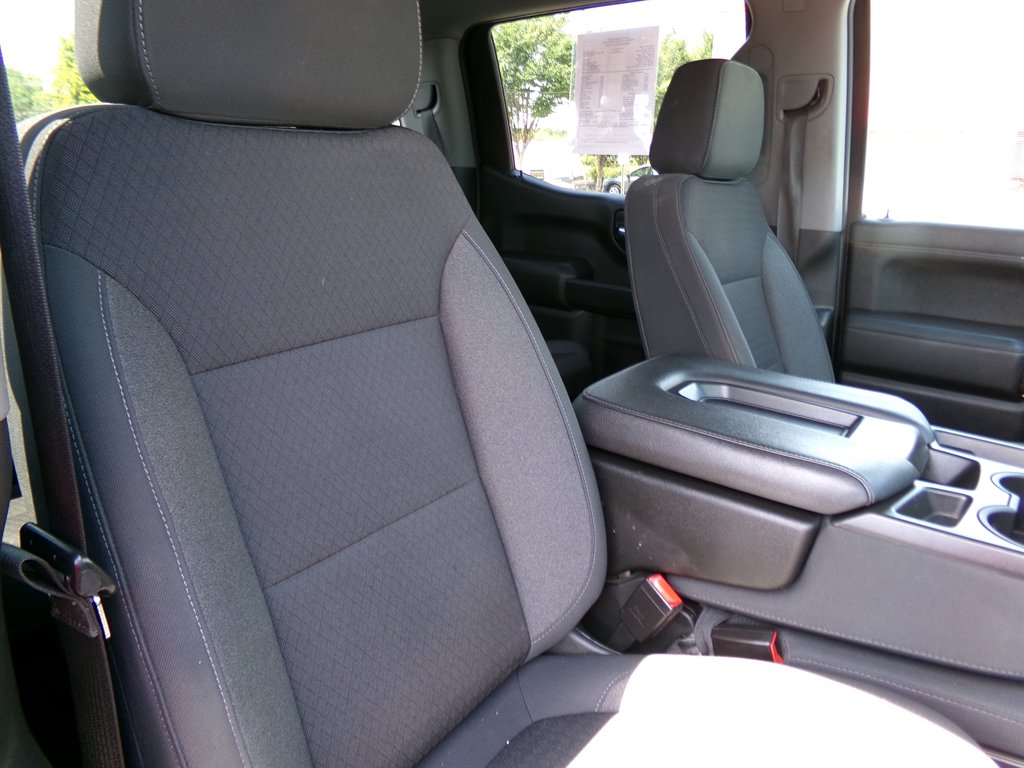 2021 Chevrolet Silverado - $36,653