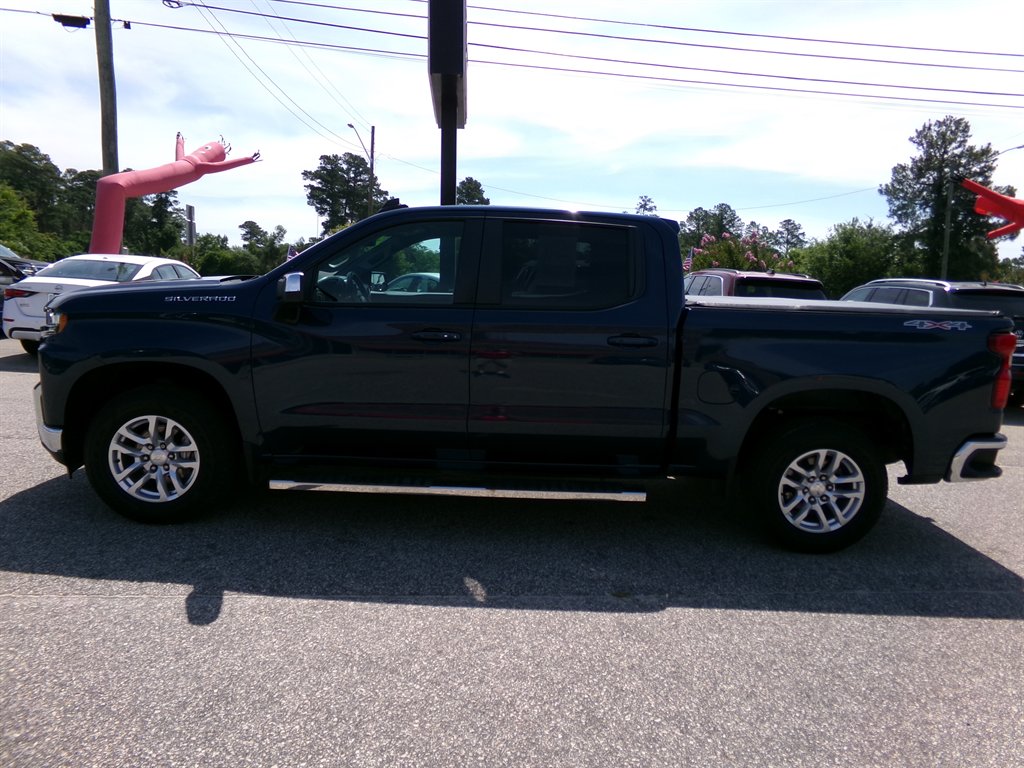 2021 Chevrolet Silverado - $36,653