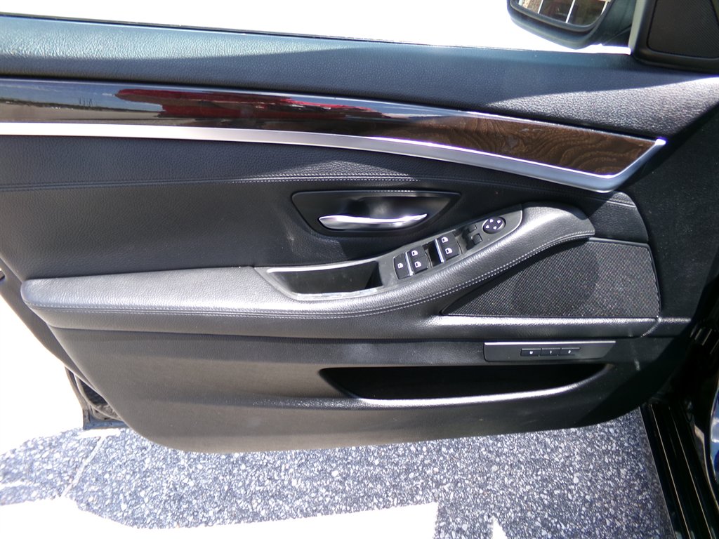 2013 BMW 5 Series - $11,955