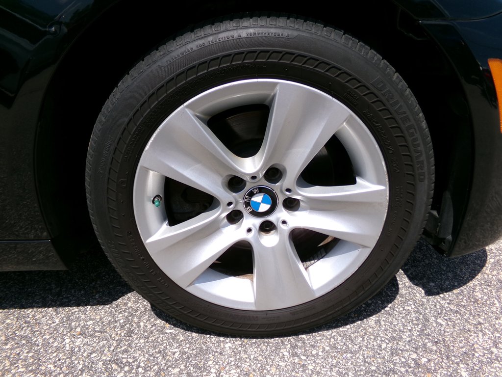 2013 BMW 5 Series - $11,955