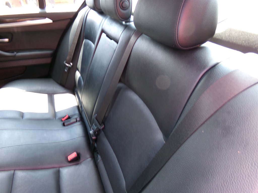 2013 BMW 5 Series - $11,955